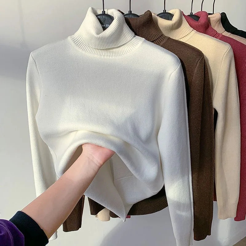 Women’s Turtleneck Sweater