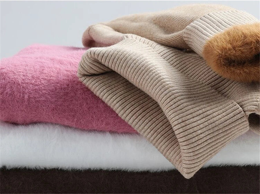 Women’s Turtleneck Sweater