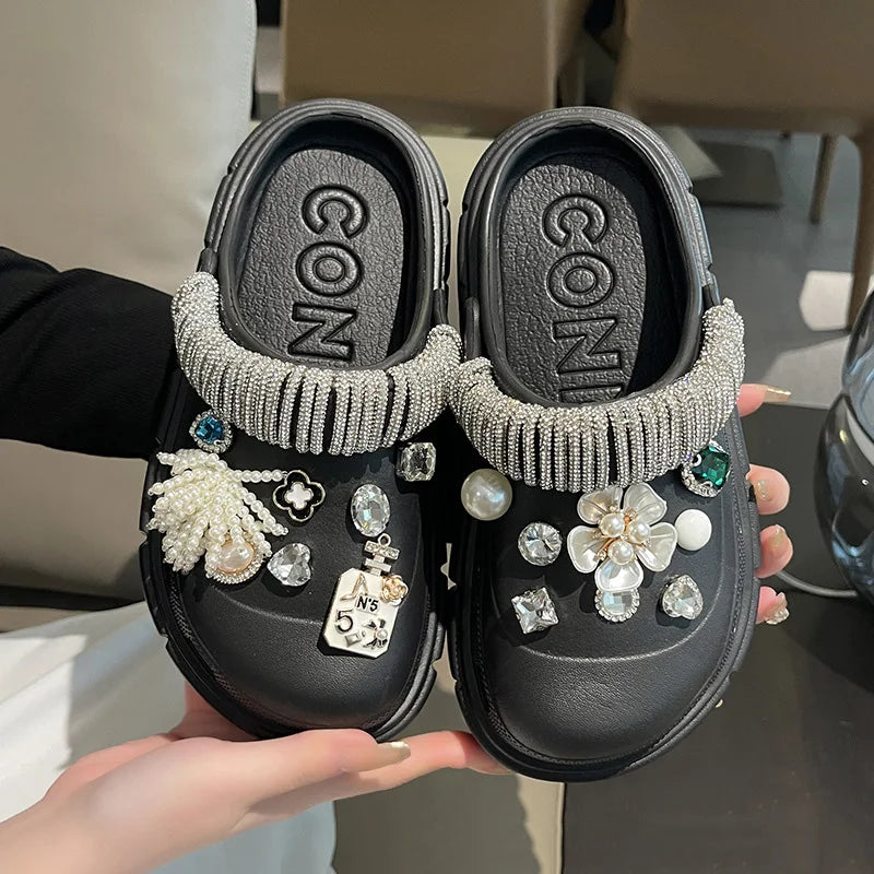 Charm Clog Sandals ✅